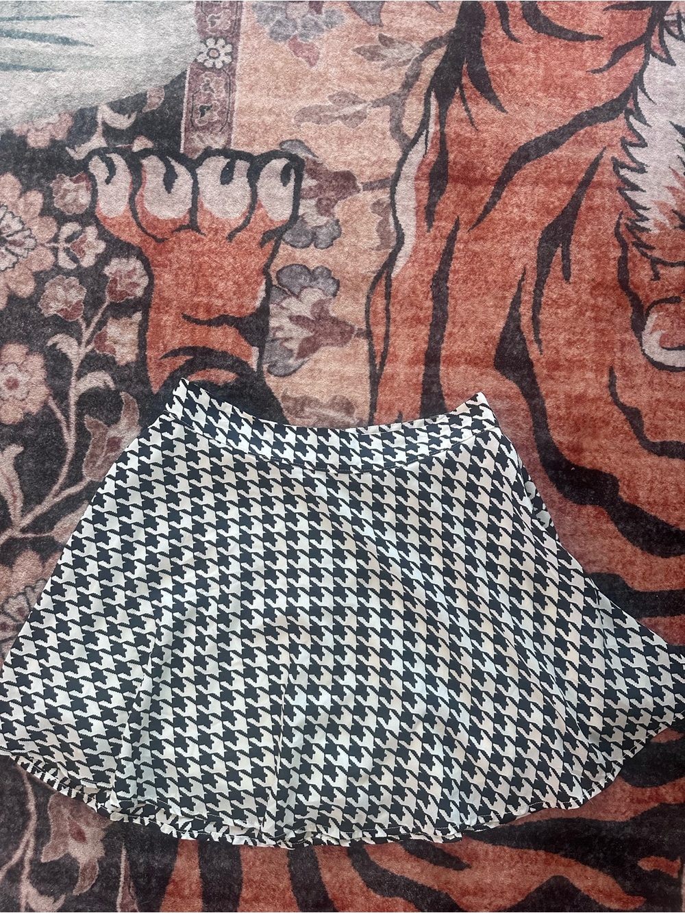 Black and White Houndstooth A-Line Skirt